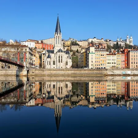 Cocoon Du Vieux - Luxury - Balneo Apartman *